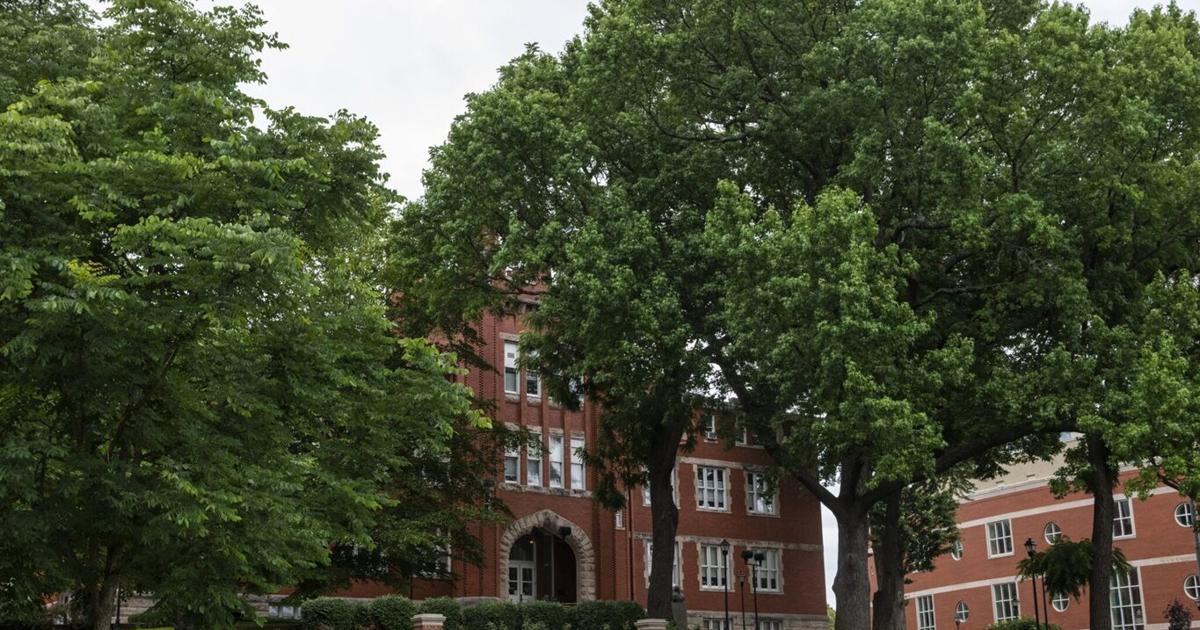 Judge issues temporary restraining order allowing Marshall student to stay in US