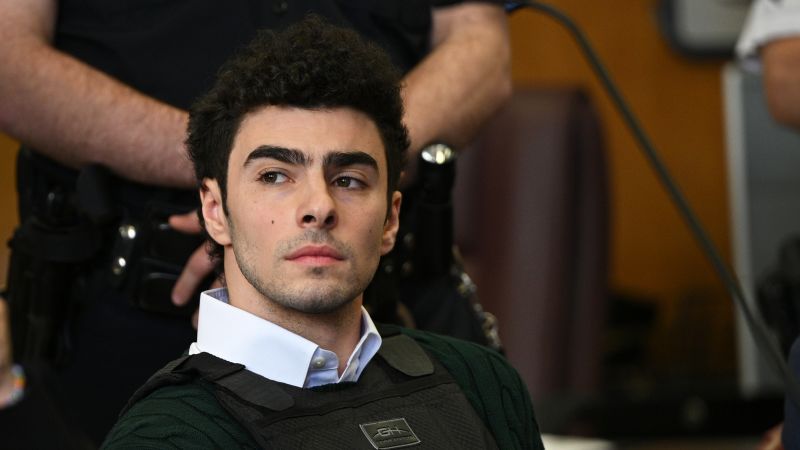 Luigi Mangione indicted on federal charges in killing of UnitedHealthcare CEO | CNN
