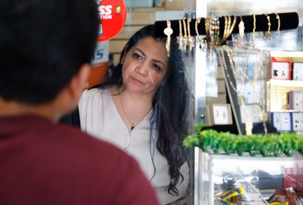 San Diego judge blocks Trump administration anti-money laundering affecting border businesses