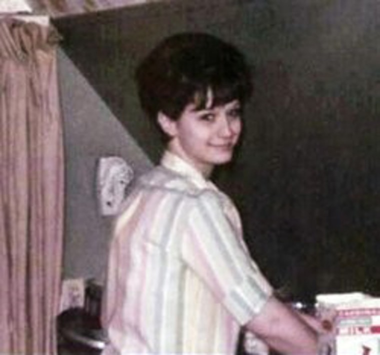 Suspect identified in 53-year-old cold case of Indiana woman found dead with unharmed toddler