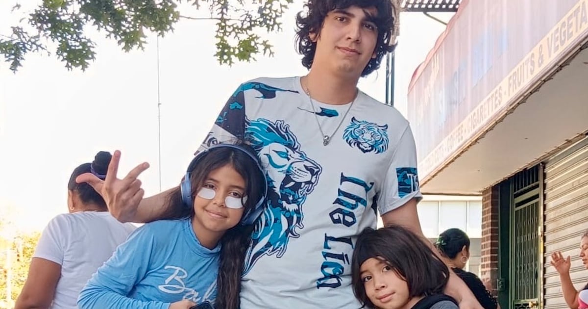 A Bronx high schooler showed up for a routine immigration court date. ICE was waiting.