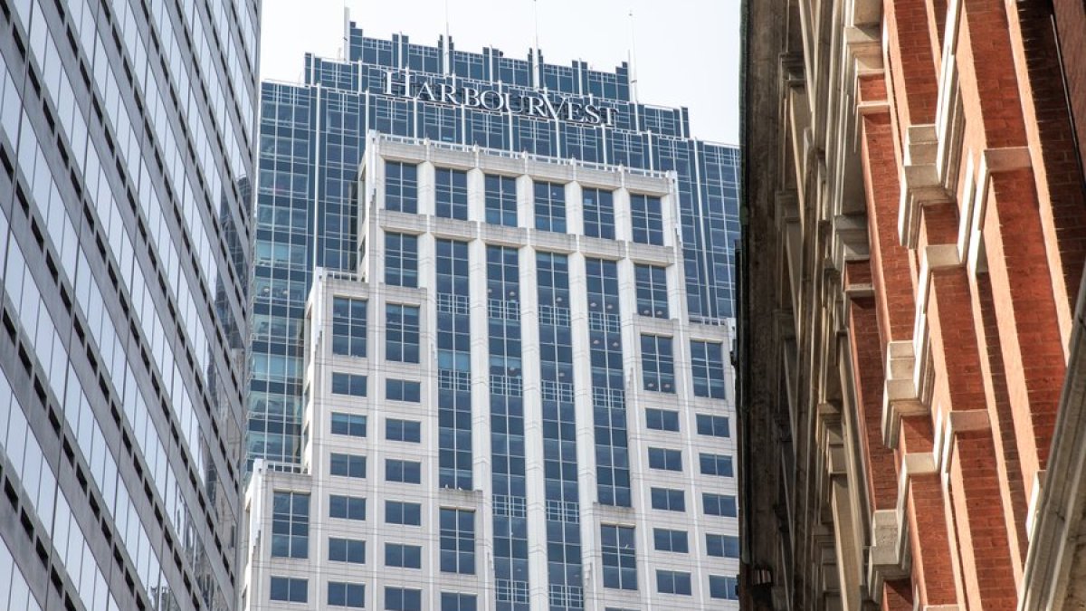 A year after bankruptcy, WeWork is bullish on Boston