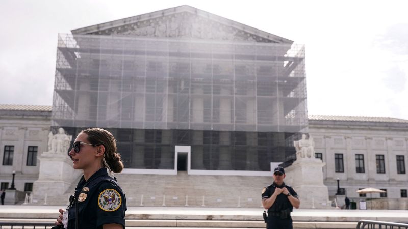 Analysis: New immigration case arrives to a Supreme Court that appears wary of Trump’s deportation policy | CNN Politics
