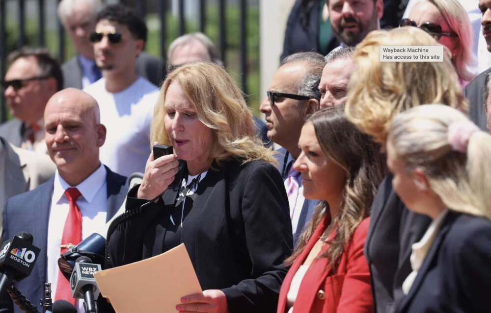 Massachusetts private attorneys, seeking pay raise, refuse criminal defense work