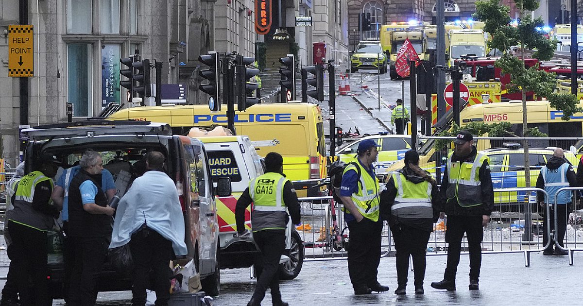 Police in Liverpool rule out terrorism after car rams into crowd at…