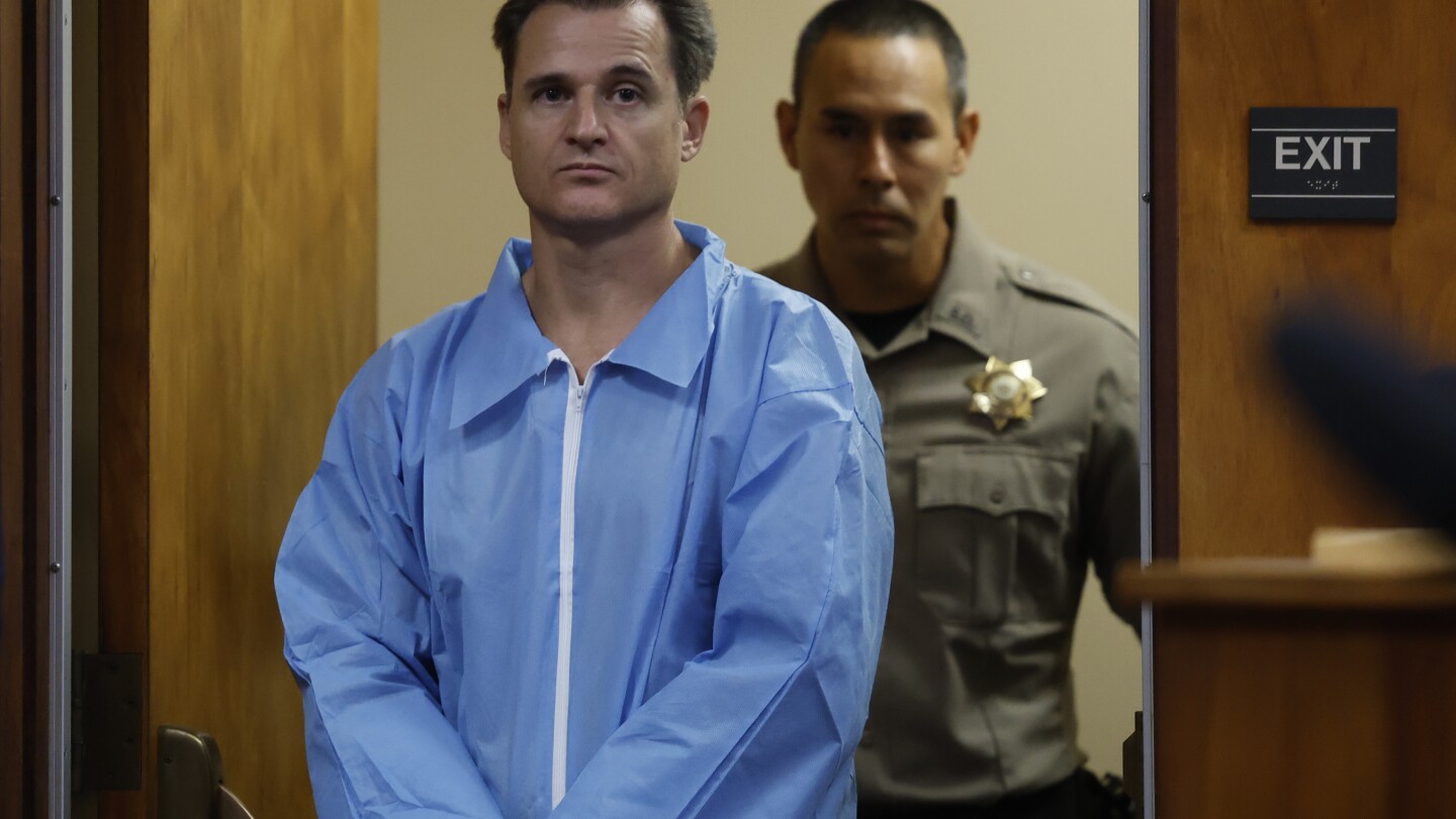 Restraining order against Maui doctor is dismissed because he’s being held without bail