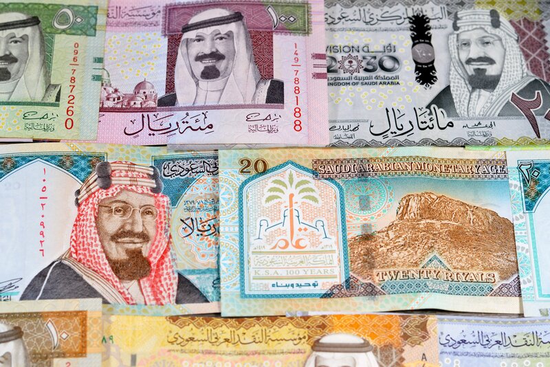 Saudi Prince Again Ducks Bankruptcy Over $1.2B Debt - Law360