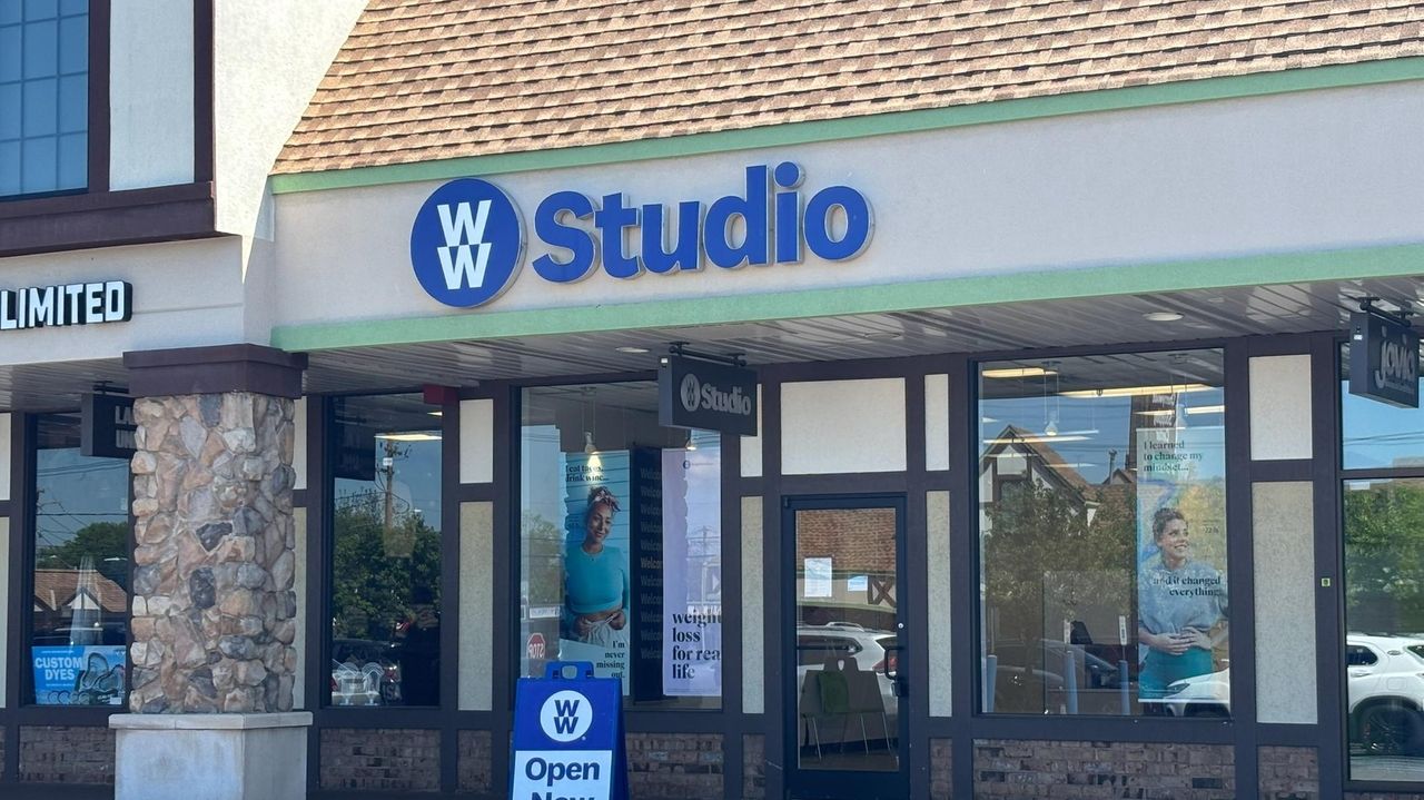 Here’s how the WeightWatchers bankruptcy affects Long Island