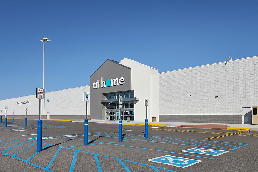 At Home to close Bronx location at Bay Plaza after filing for bankruptcy – Bronx Times