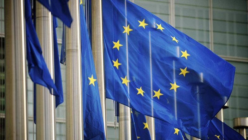 EU moves to delist UAE from money laundering risk list  | News.az
