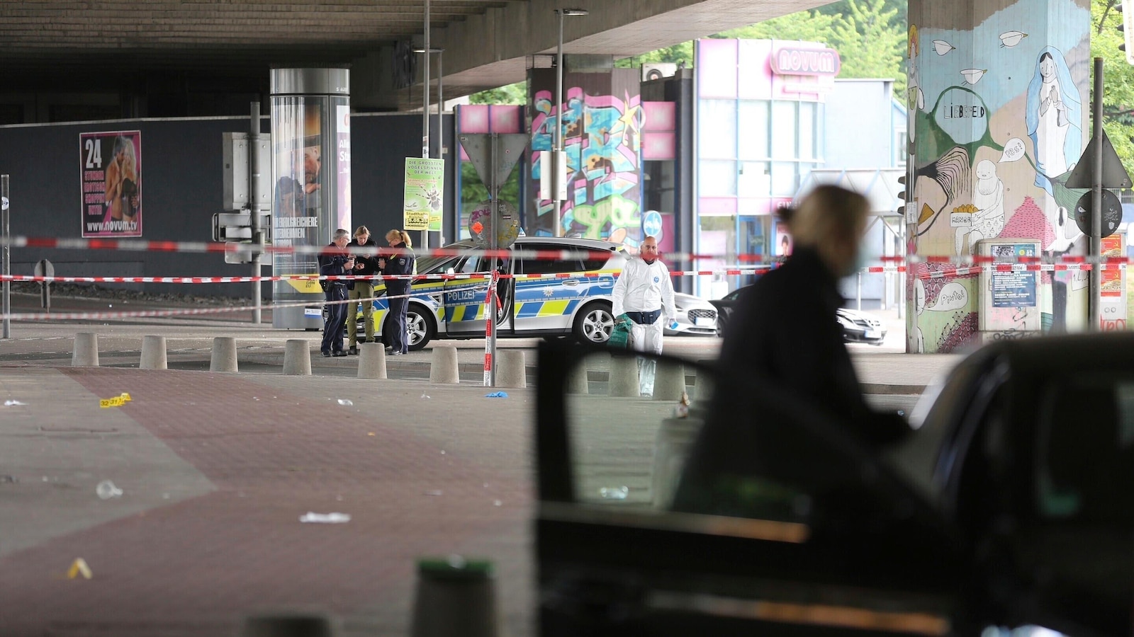 German prosecutor seeks arrest on terror charges of a Syrian man who allegedly stabbed 4