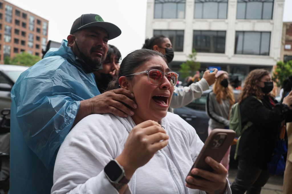 If you’re arrested by ICE in Illinois, what happens next? Legal experts explain the process.