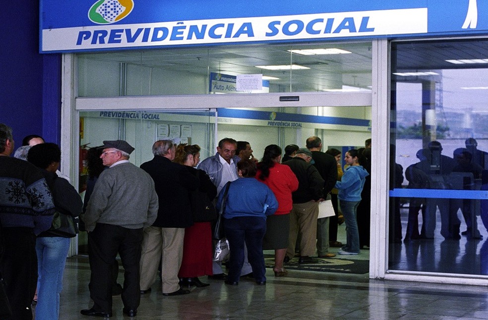 Lula asks Supreme Court to suspend wave of lawsuits over INSS fraud