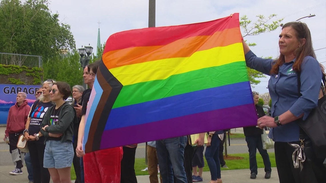 Lynnwood Pride accuses city of discrimination after a Pride flag removal