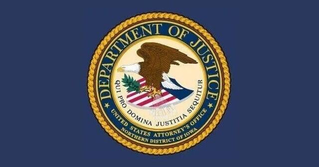 Maryland man admits to robbing Iowa stores and laundering money