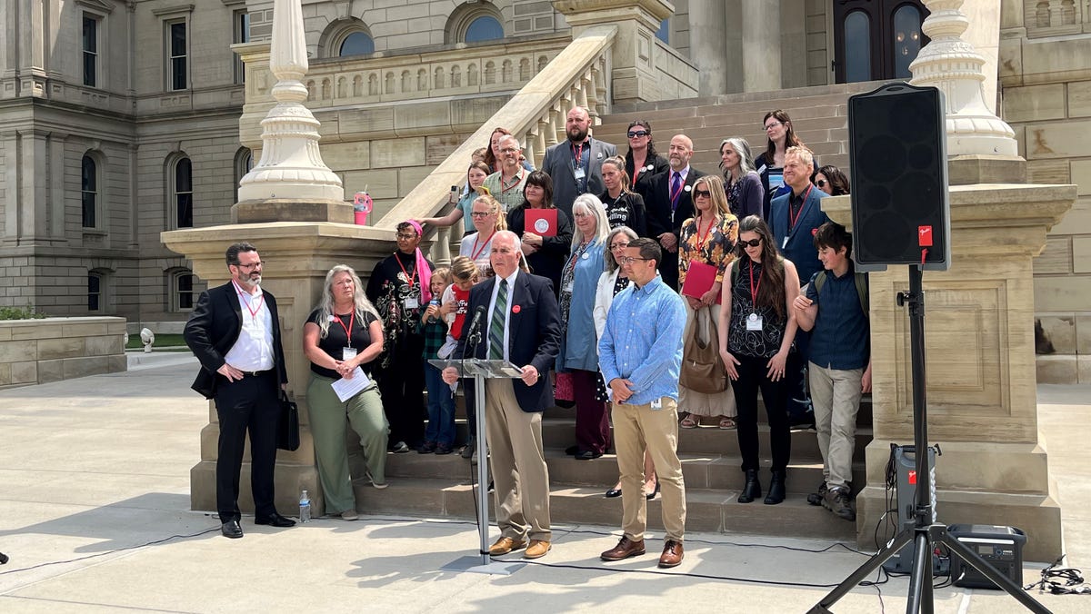 Michigan House Republican bill would prohibit vaccine status discrimination