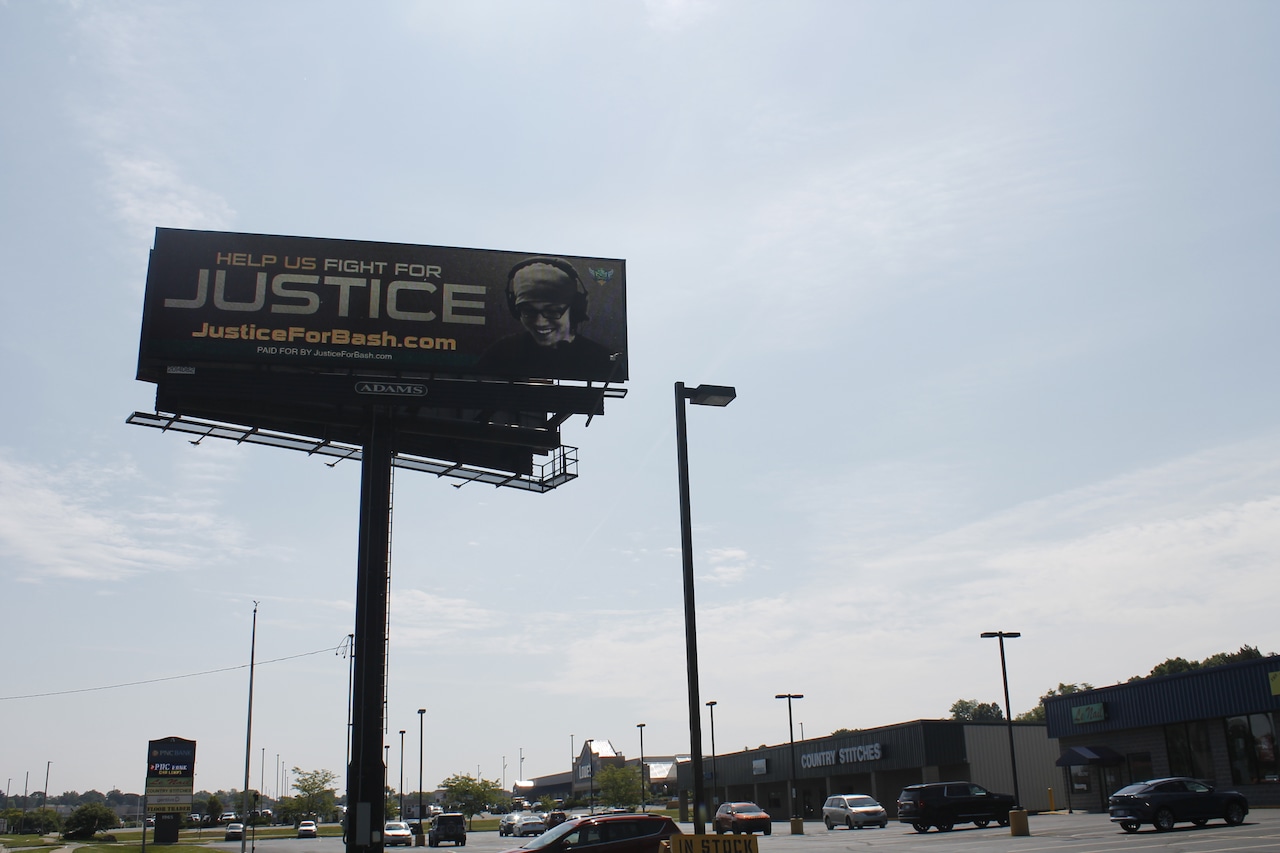 Mom’s digital billboards along I-94 protest plea deal in 2023 Jackson murder case