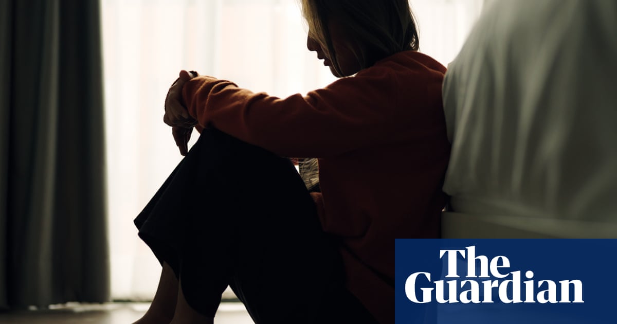 Perjury cases are rare in family law in Australia. Experts say courts need to be better at cracking down on lying