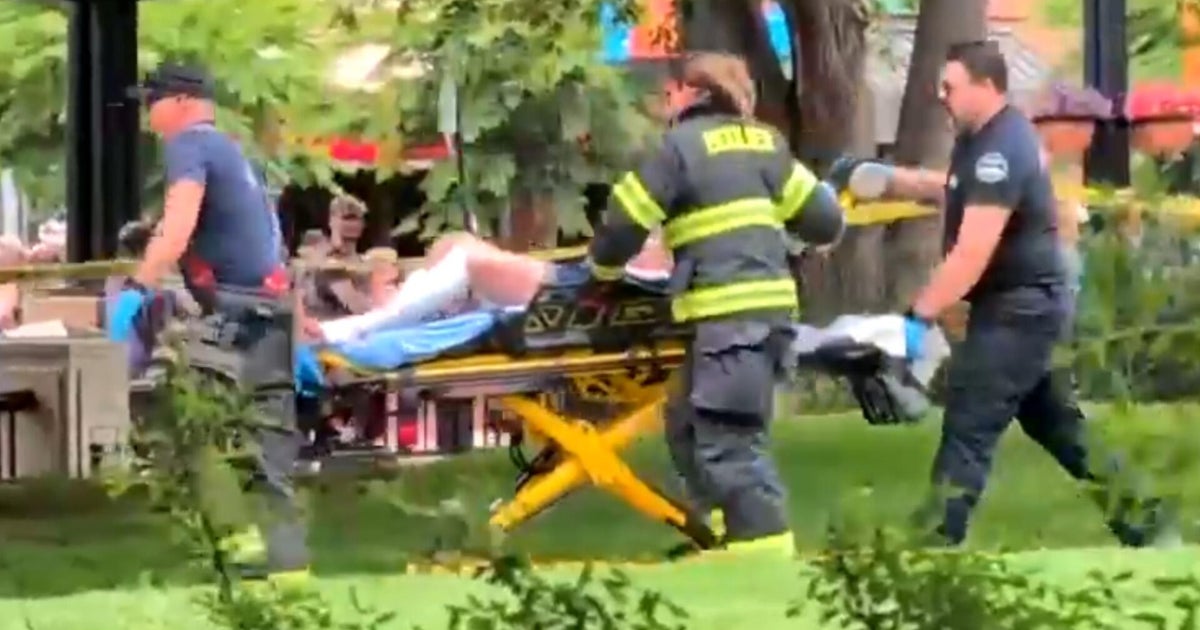 Police give update on Colorado mall attack, FBI calls it terrorism