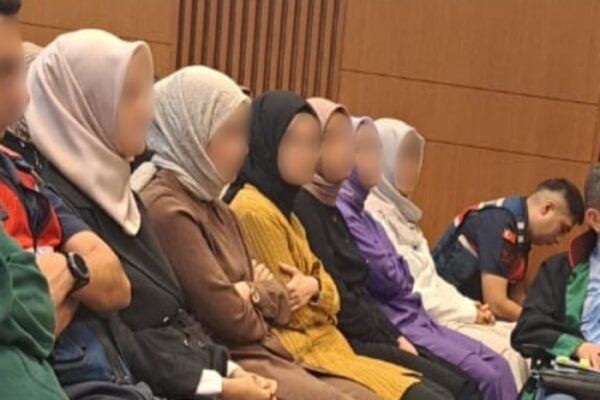 Presiding judge dismisses expert opinion on absence of crime in ‘terrorism’ trial of teenage girls – Turkish Minute