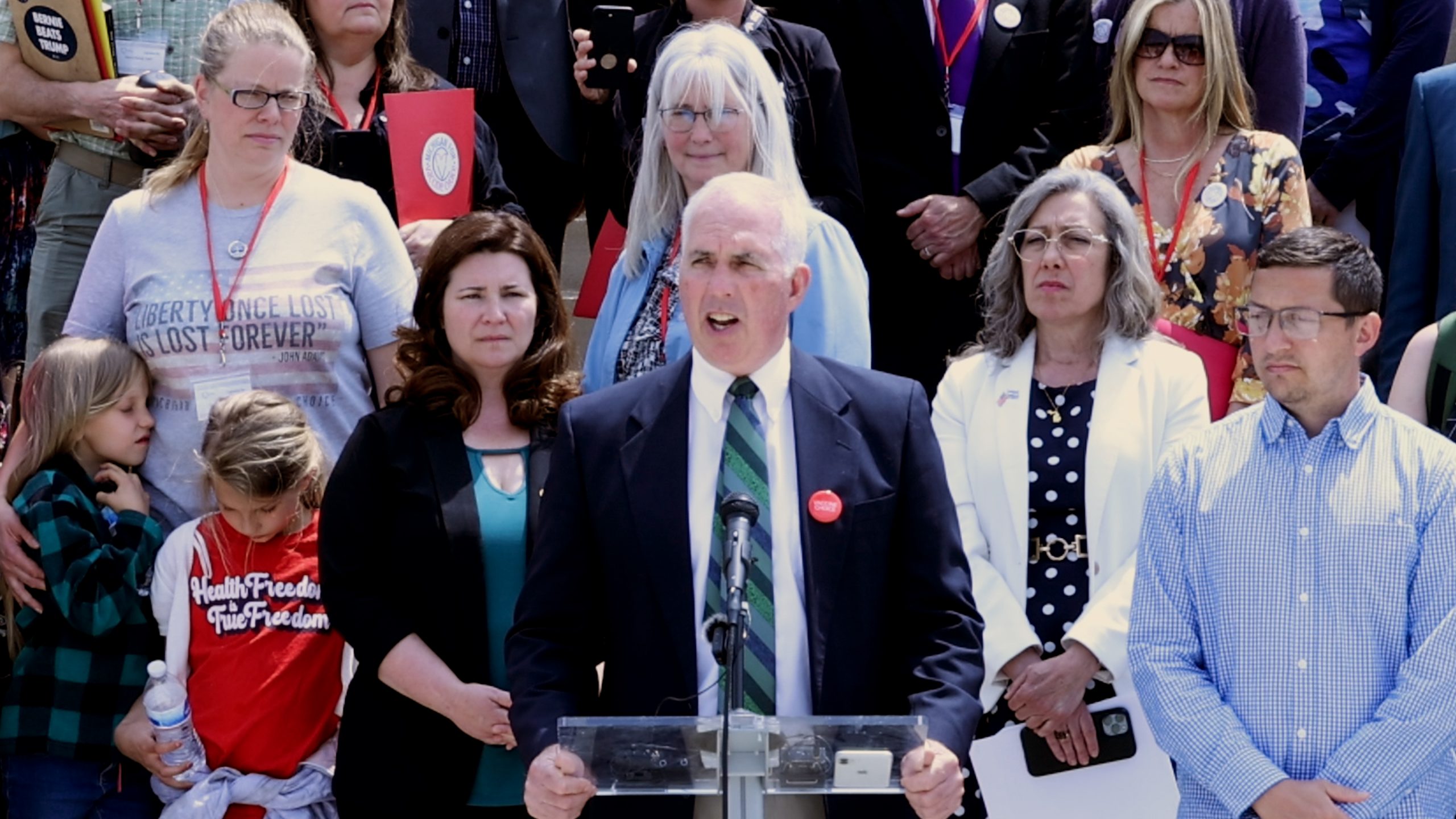Rep. DeSana creates policy to prohibit discrimination based on medical decisions – MI House Republicans