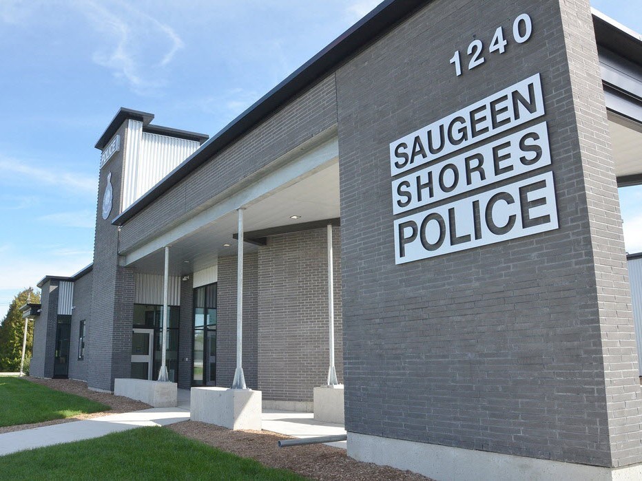 Suspended Saugeen Shores police member facing misconduct charges