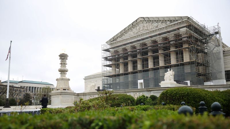 The Supreme Court mistakenly emailed orders to attorneys ahead of schedule. It’s the second major technical error in a year | CNN Politics