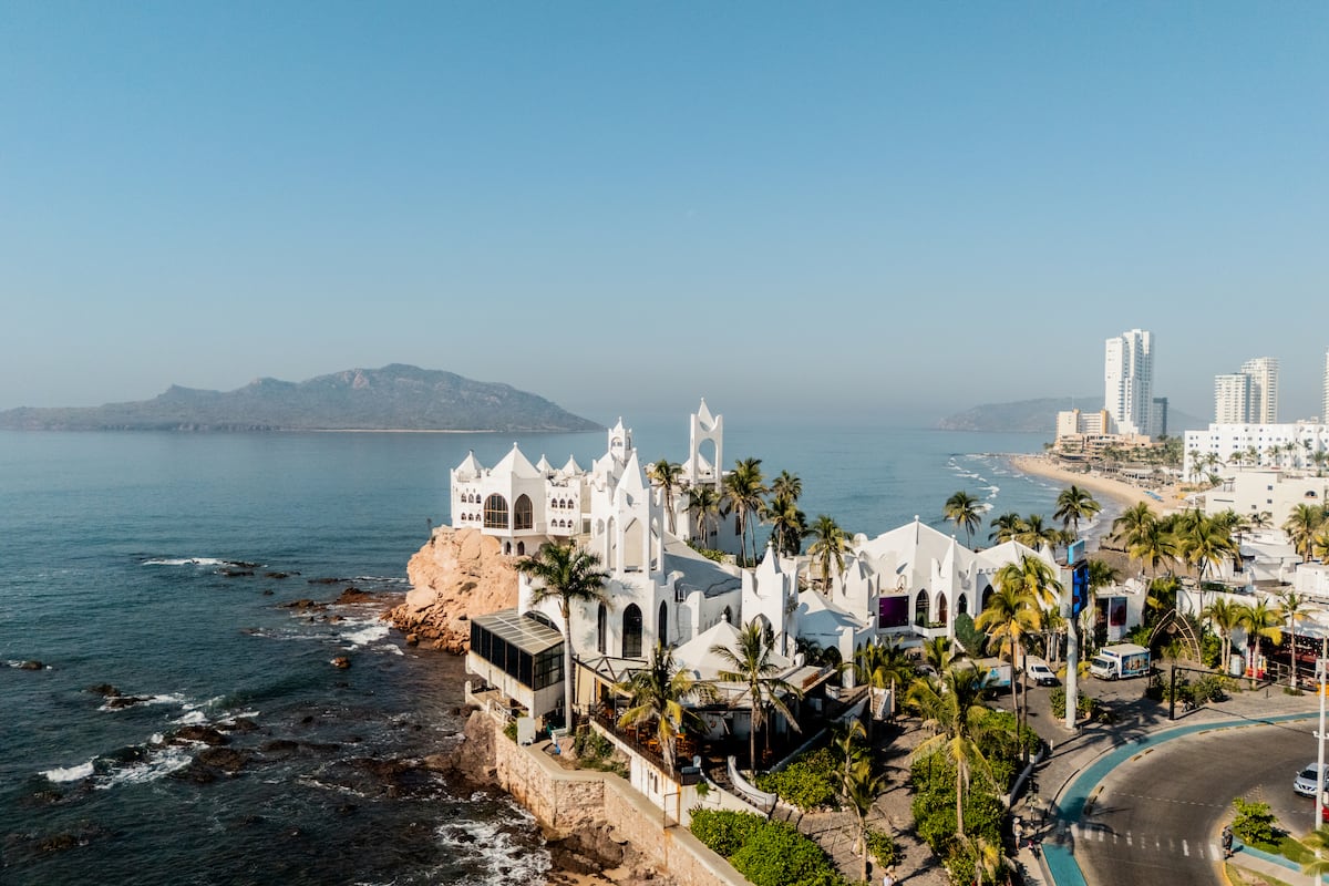 US targets Los Chapitos money laundering network in Mazatlán run by a businessman and a makeup artist