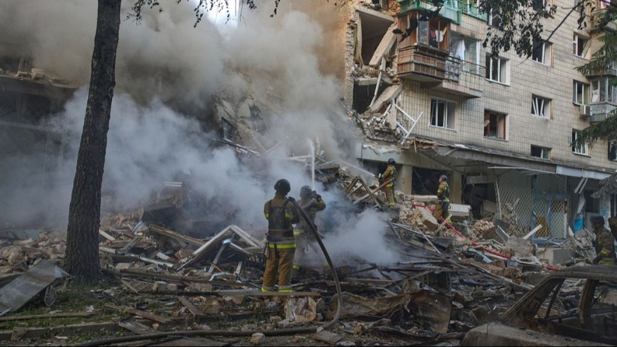 Zelenskyy: Russia’s latest deadly attack on Kyiv ‘pure terrorism’